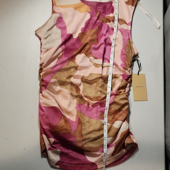 Halogen NWT Pink and Tan Ruched Fitted Tank Top - Picture 6 of 8
